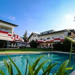 Хостел Jugendhotel Egger - Youth *
