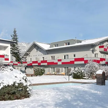 Vandrerhjem Jugendhotel Egger - Youth Landskron
