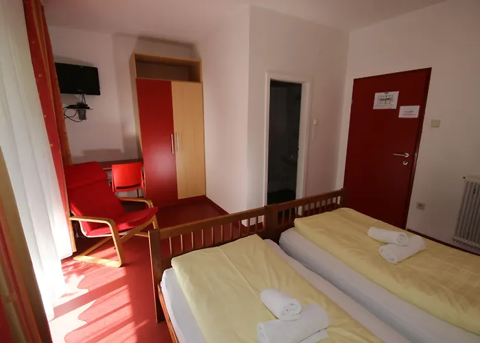 Hostel Jugendhotel Egger - Youth *