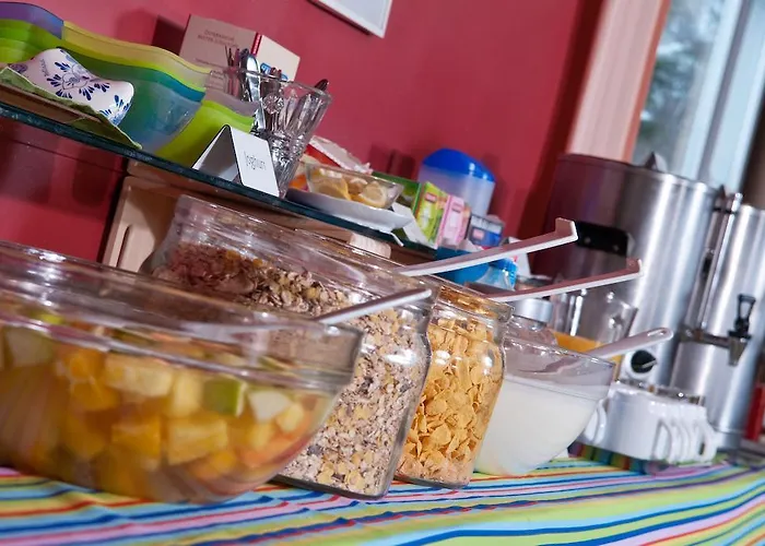 Jugendhotel Egger - Youth Hostel *