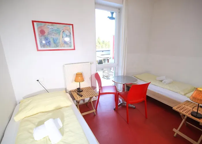 Jugendhotel Egger - Youth Landskron