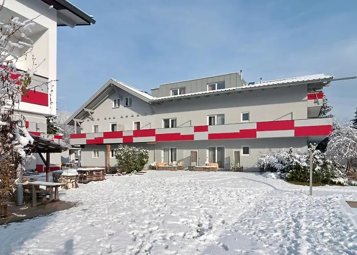 Jugendhotel Egger - Youth * Landskron